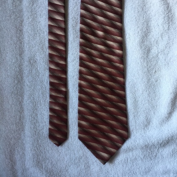 Bugatti tie - Picture 4 of 7